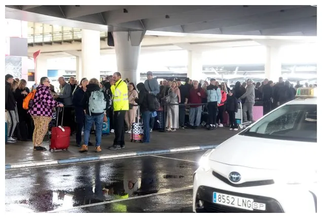 New spain travel warning issued after malaga hit by storm and homes