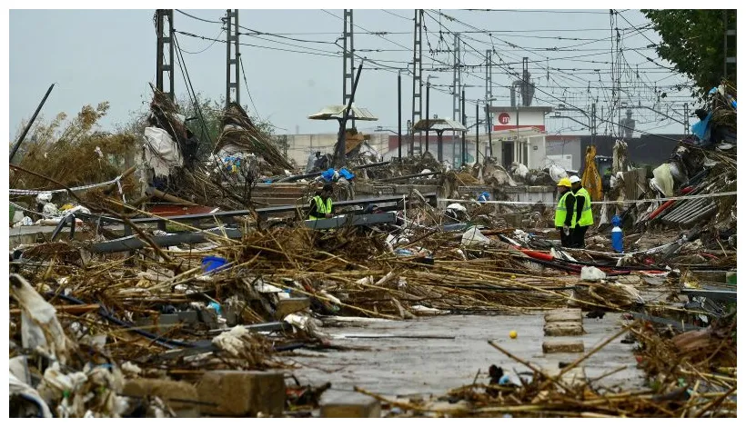 Thousands evacuated from malaga as areas of spain hit with nearly a
