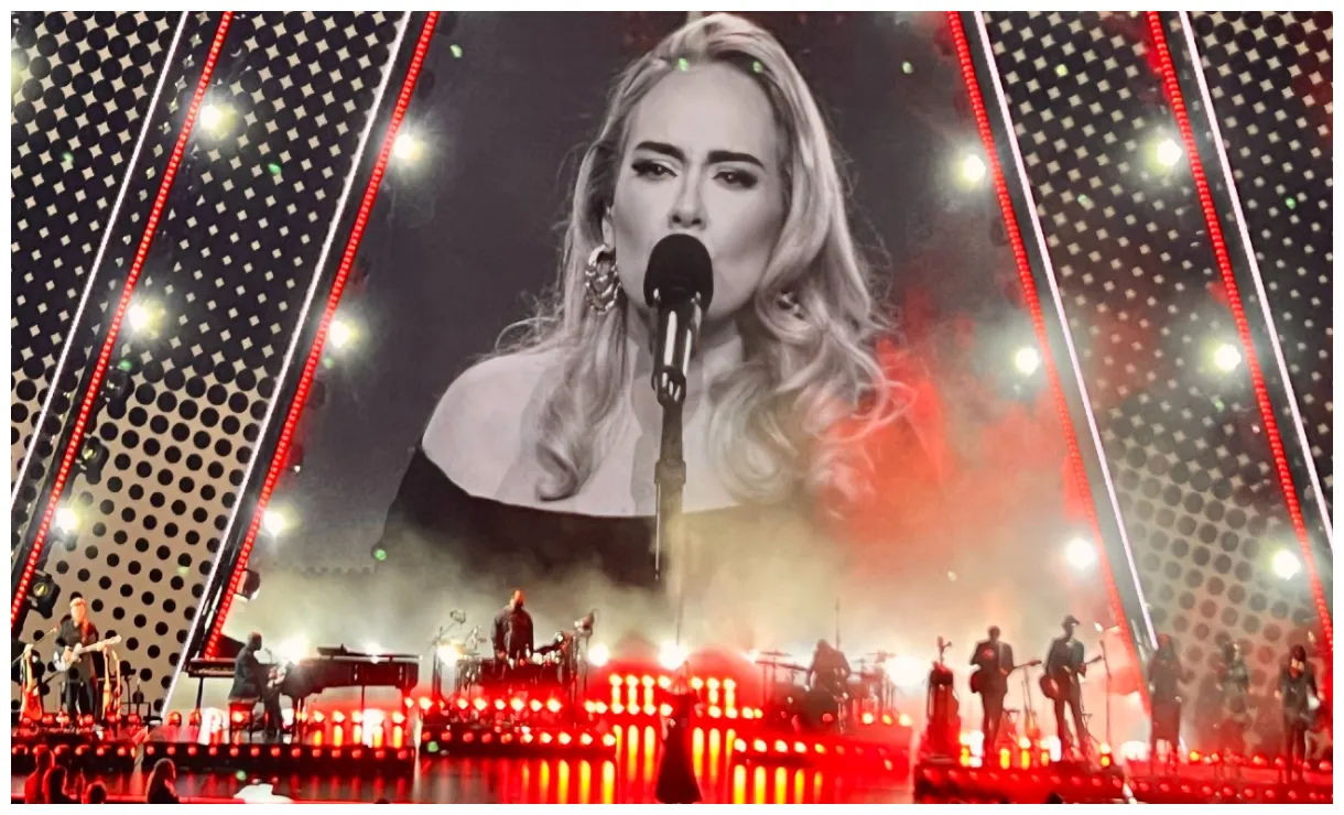 Inside 's las vegas residency concert "weekends with "