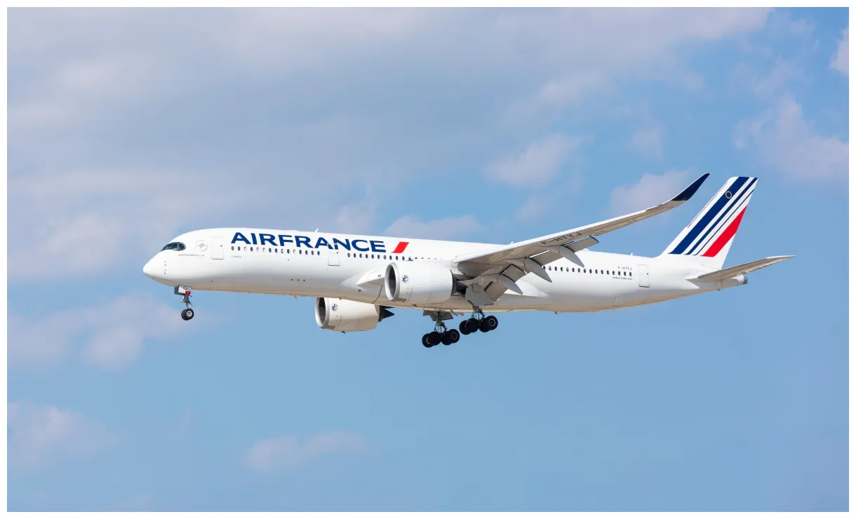 Air France Will Offer Starlink In-Flight WiFi In 2025