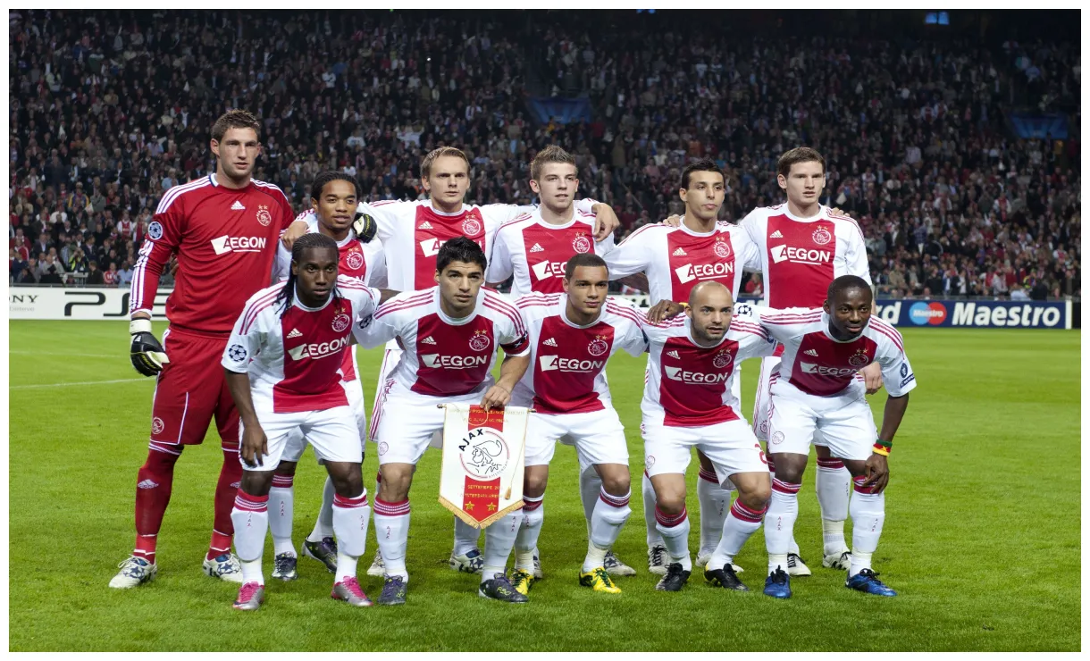 Ajax players s cave