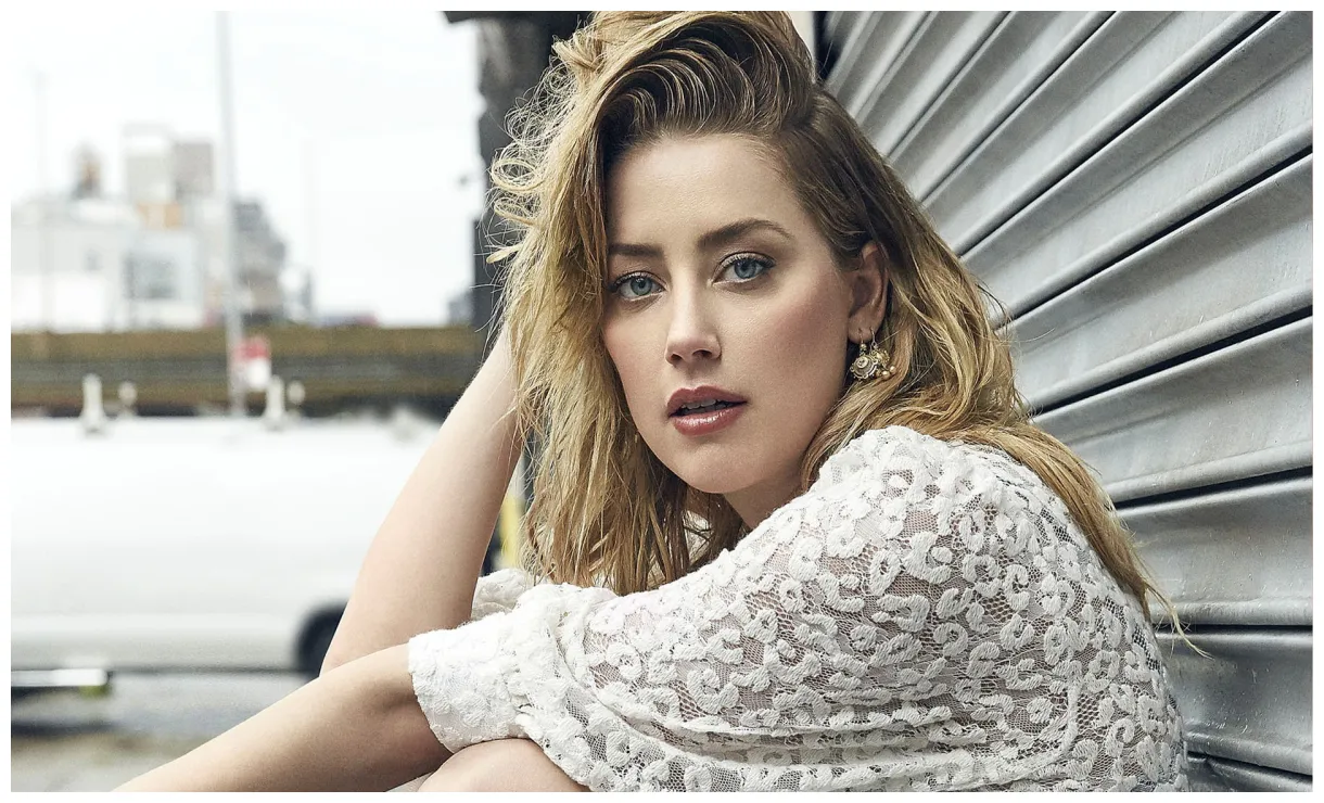 Amber Heard Style, Clothes, Outfits and Fashion • CelebMafia
