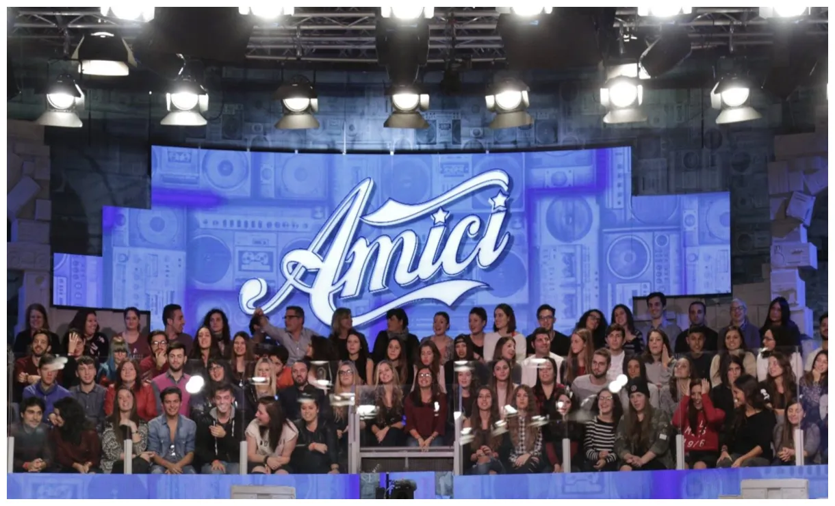 2020 famosissima cantante potrebbe entrare come insegnante