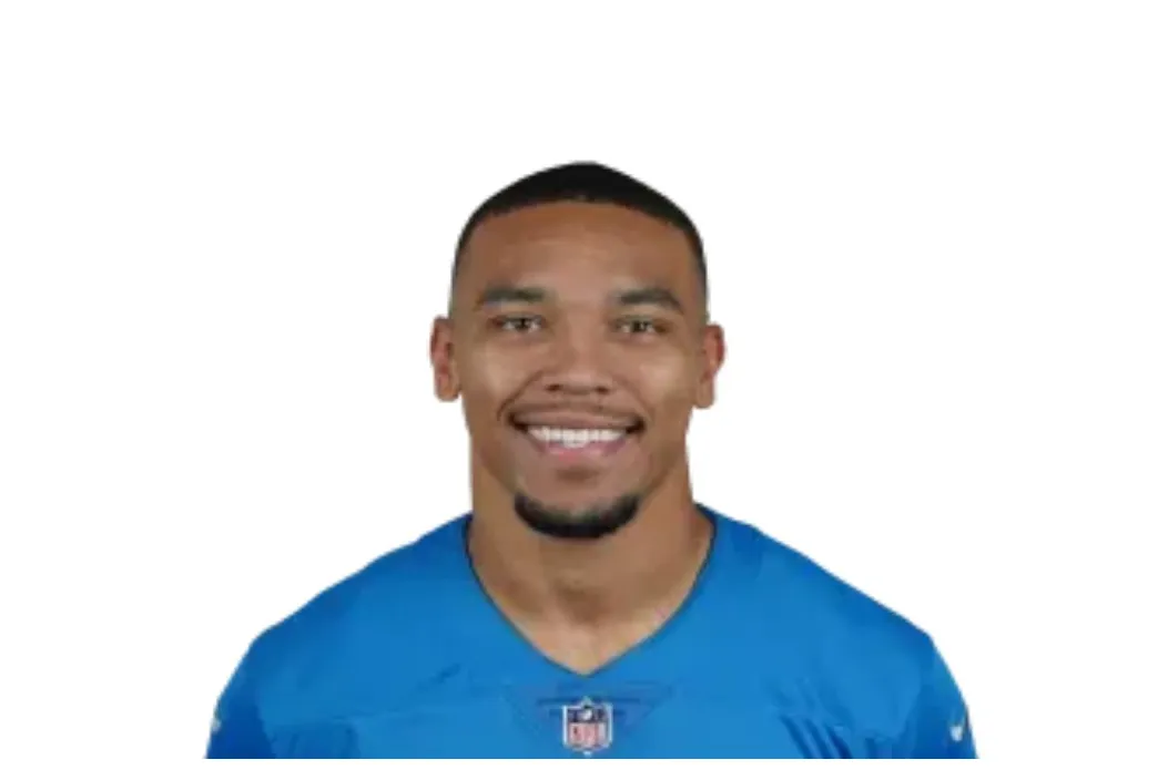 Amon ra st brown wife is he married? family ethnicity