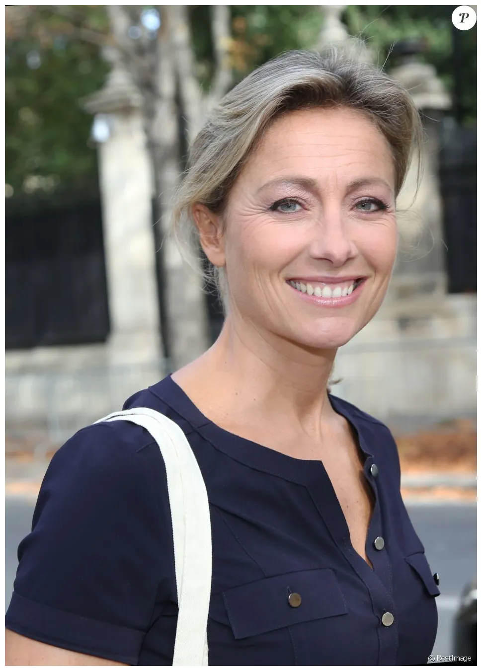 Exclusif anne-sophie lapix arrivées des invités à l'émission
