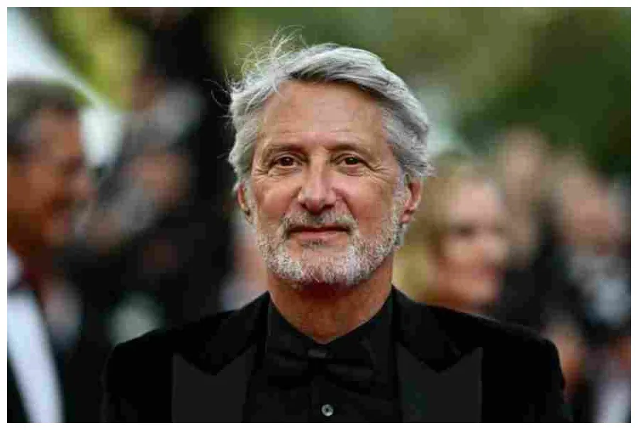 Antoine de Caunes Biography Life, Career, and Net Worth 2025