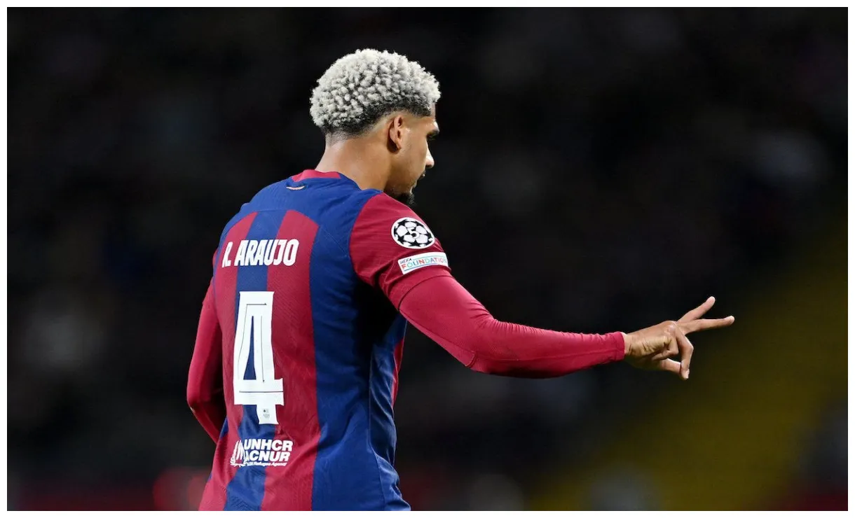 Untransferable barcelona cannot sell ronald araújo