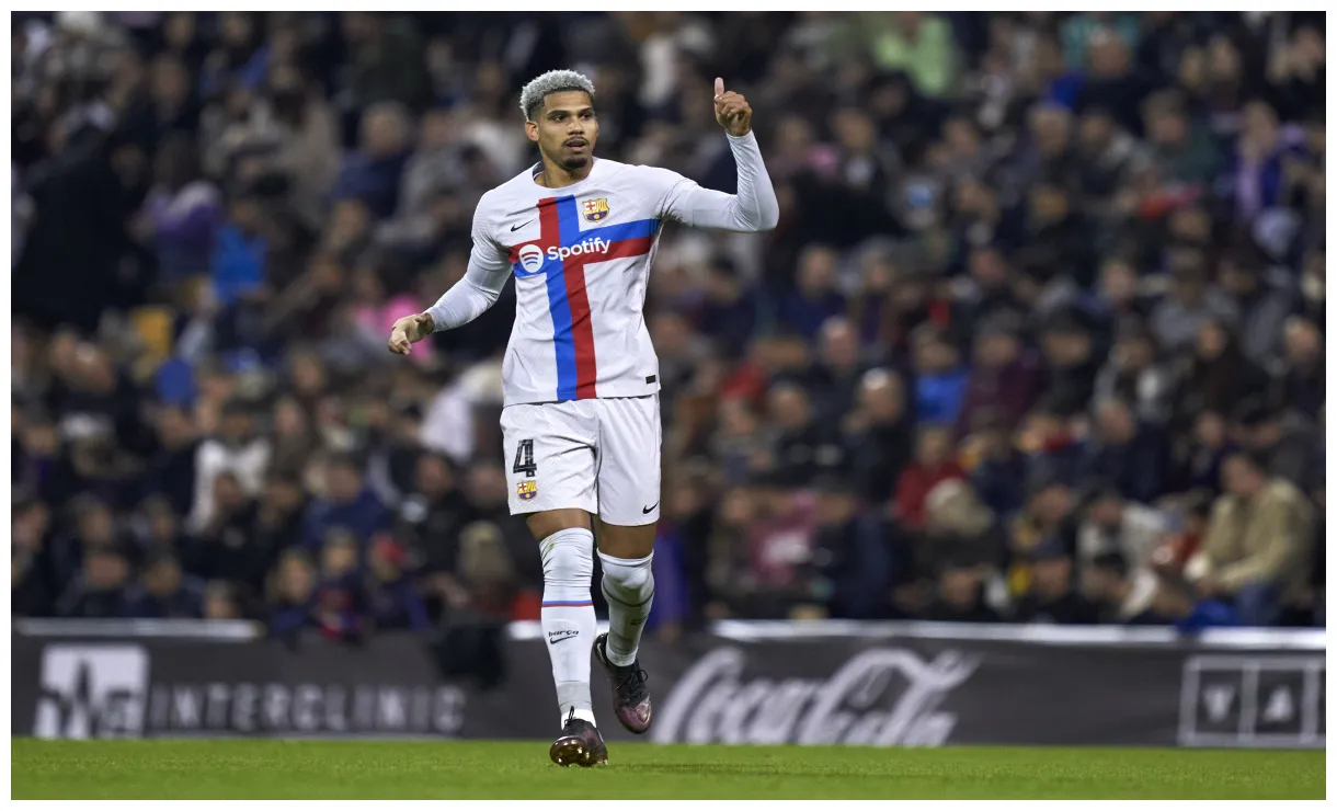 Ronald hits on major flaw holding barcelona back football españa