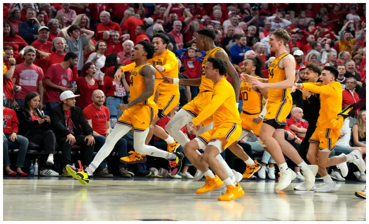 Watch: Arizona State men’s basketball upsets No. 7 Arizona on halfcourt