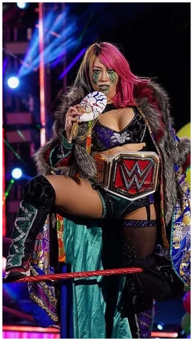 Asuka | TheSportster