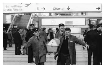 Sangue loro, l'attentato all'aeroporto di fiumicino del 1985 le