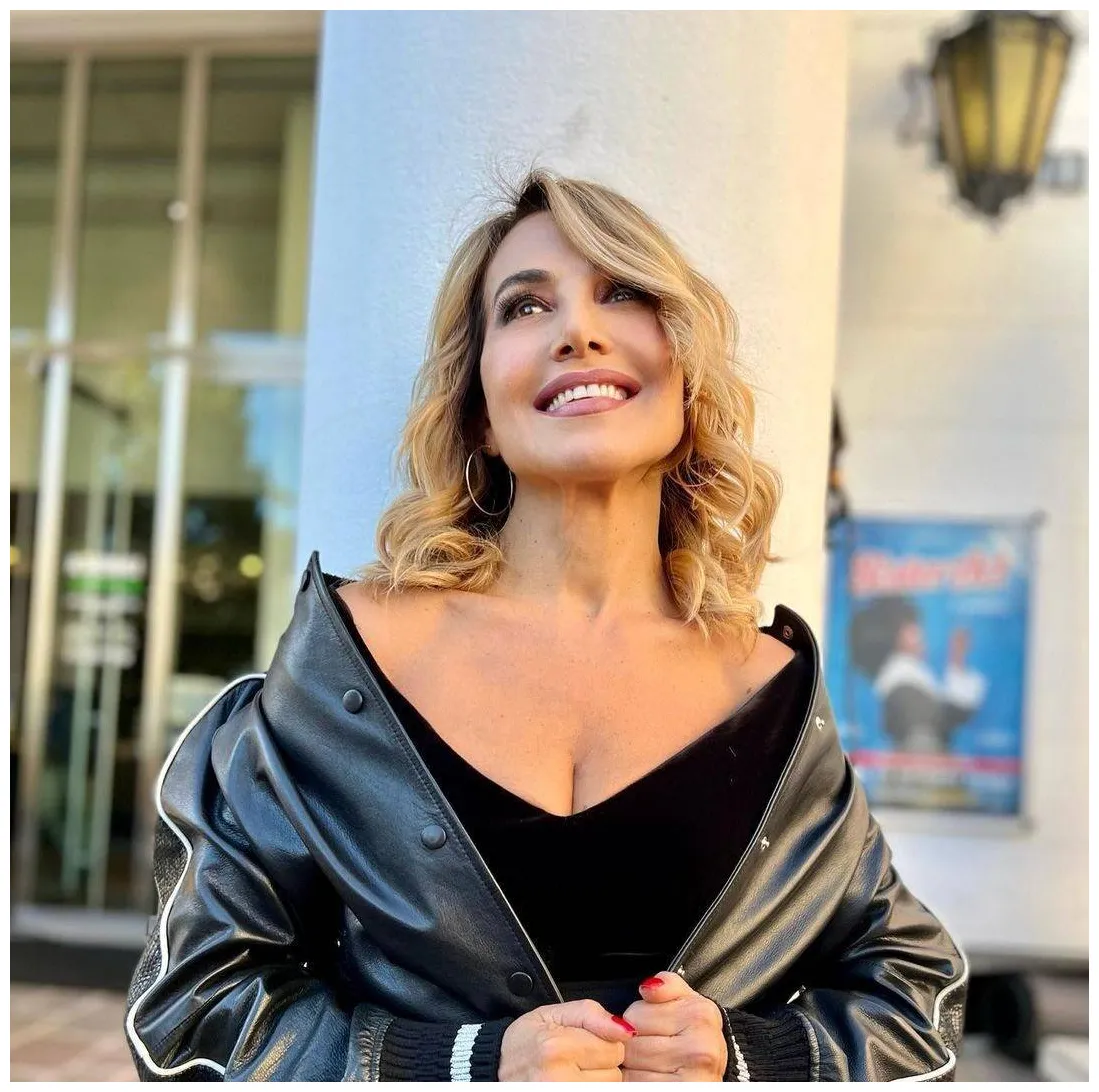 Barbara d'urso biography, tv personality, model, age, pictures, height