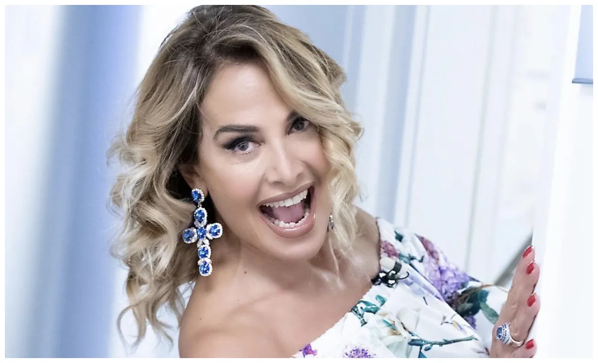 Barbara d'urso verso la7? "contatti tra l'entourage di lei e i vertici tv"