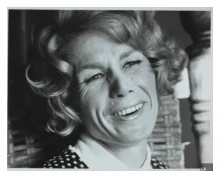 Béatrice picard. 94 ans et toujours active. rebel le mag