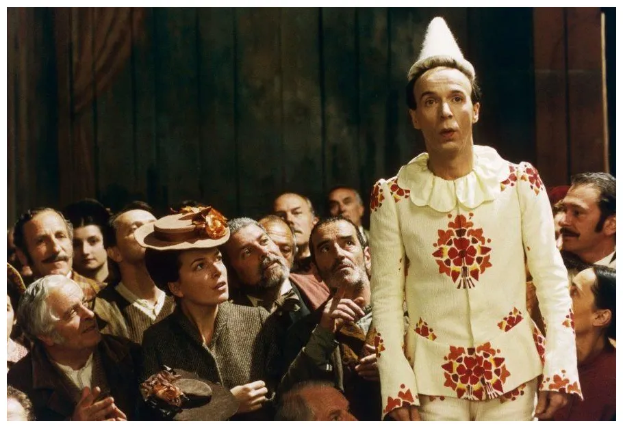 Home — crooked marquee