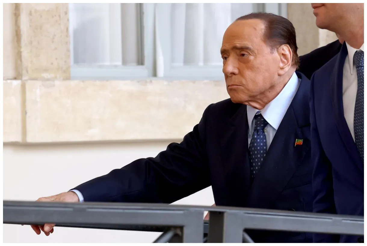 Paolo , quadri sospetti pagati per aiutare silvio