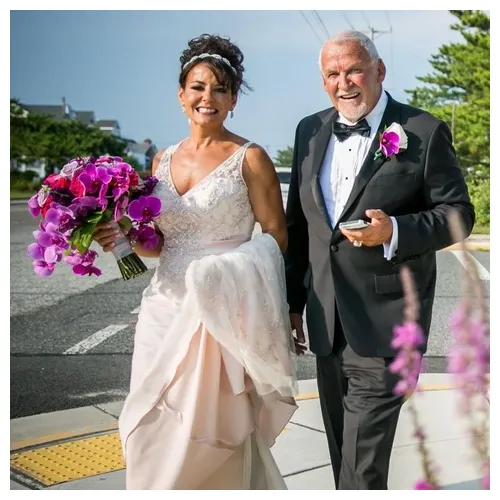 's bio, age, net worth, nhl career, earnings, salary