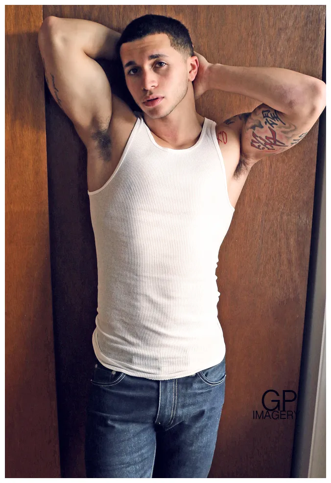 Where Professional Models Meet Model Photographers - ModelMayhem