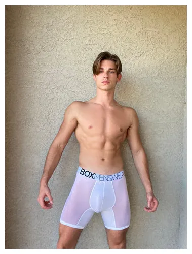 Nick Sandell puts the XL in Uber – boxmenswear