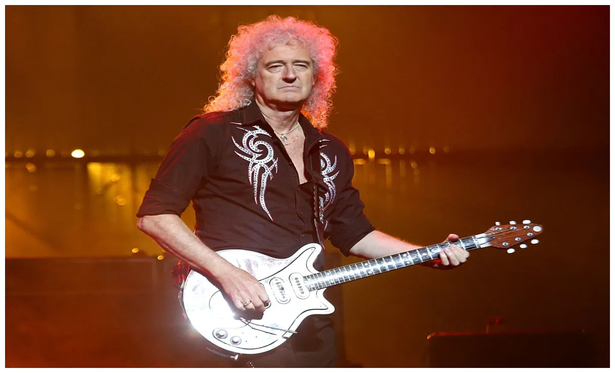 ’s twitter hacked by “idiots” to sell 'signed' macbooks