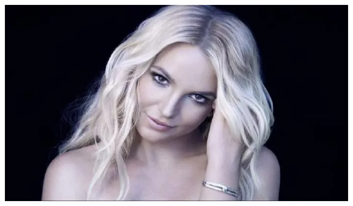 إجهاض وانفصال بـ«رسالة نصية».. مفاجآت في مذكرات بريتني سبيرز