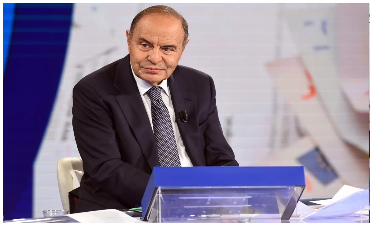 Gaffe sul premierato, video, reazioni politica tvblog