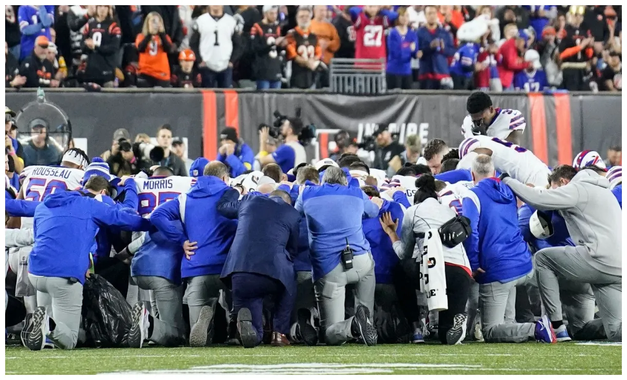 Tearful surround damar hamlin after dramatic