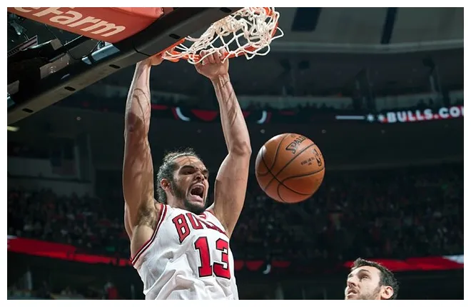 Photo Gallery: Bulls vs. Warriors (12.6.14) Photo Gallery | NBA.com
