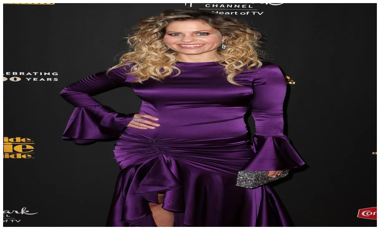 Candace cameron-bure 2019 movieguide awards gala • celebmafia