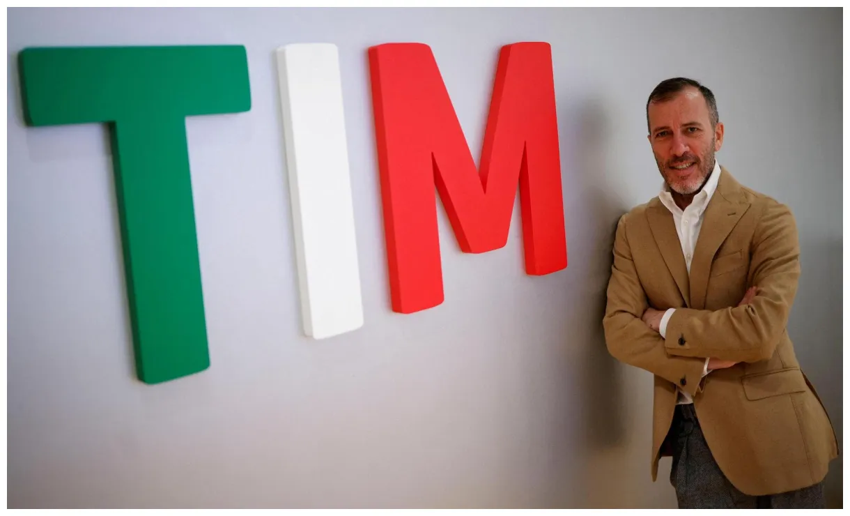 Tim, il governo ricorre in cassazione contro il rimborso da un miliardo