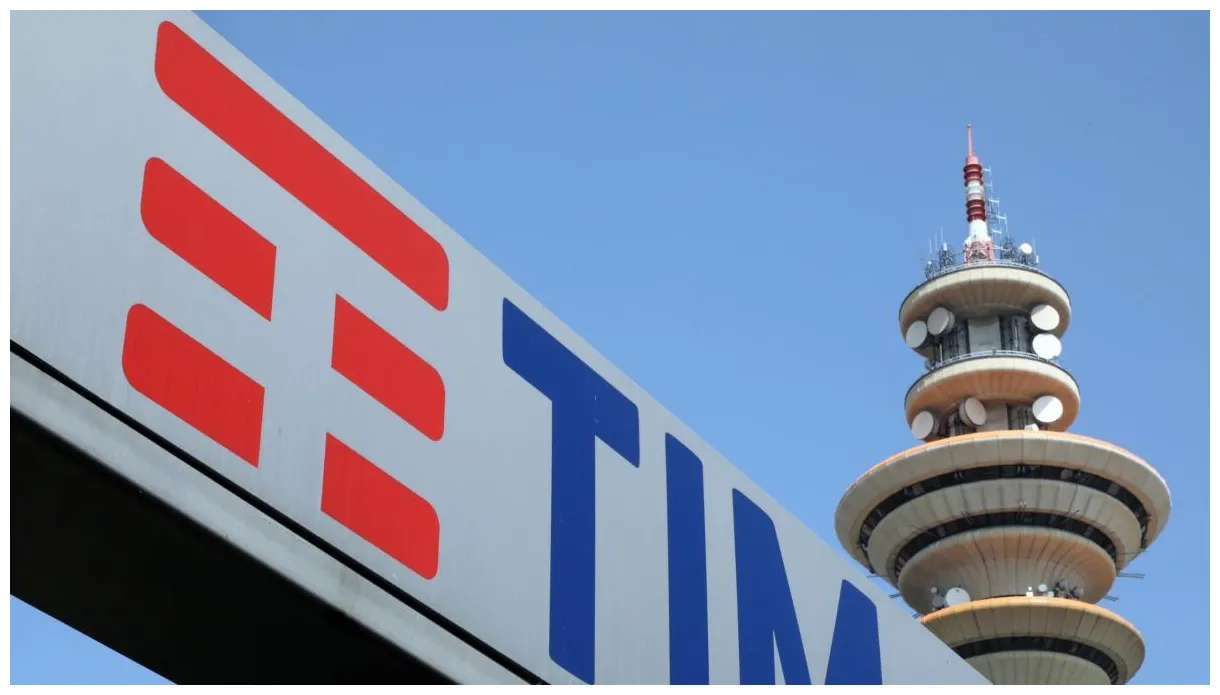 Dubbi della cassazione sul ricorso di tim per la restituzione del