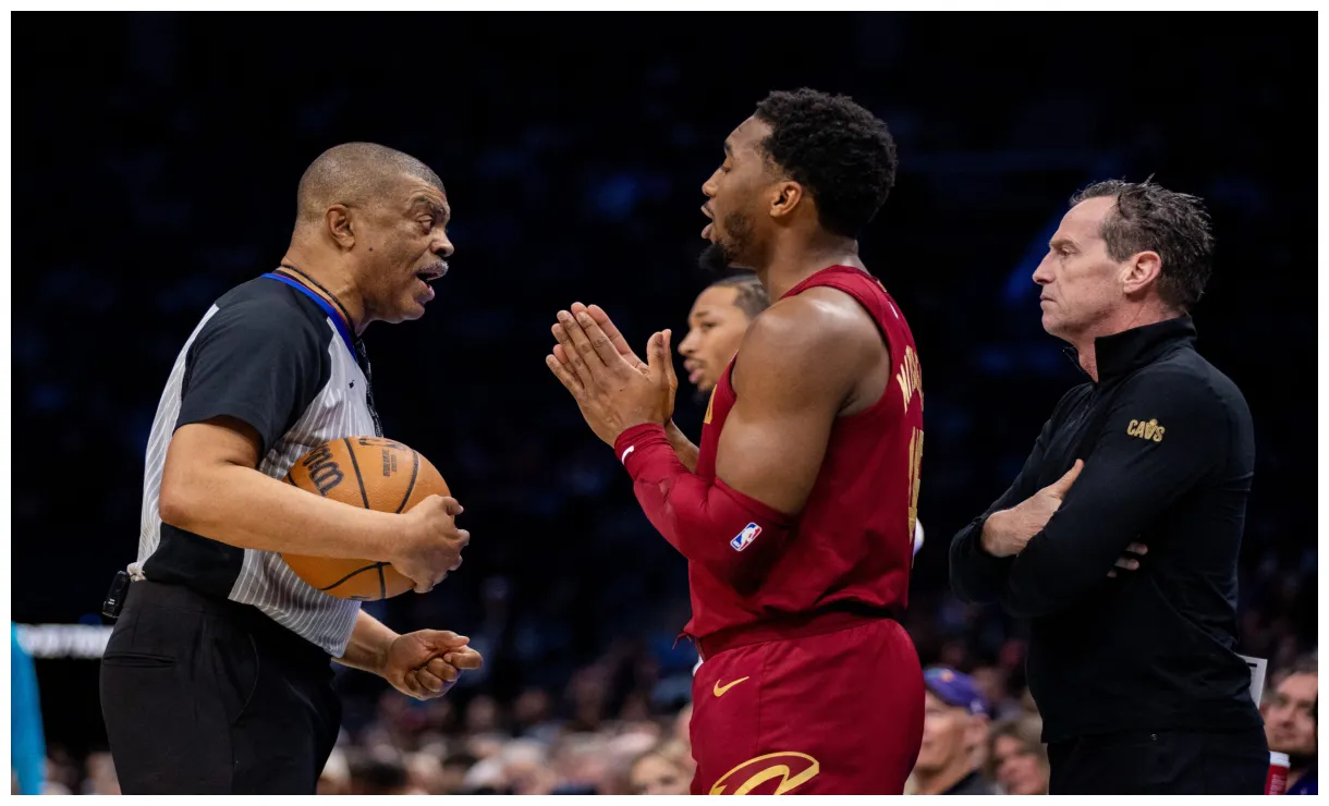 Nba cavaliers withstand last-ditch rally from hornets for win