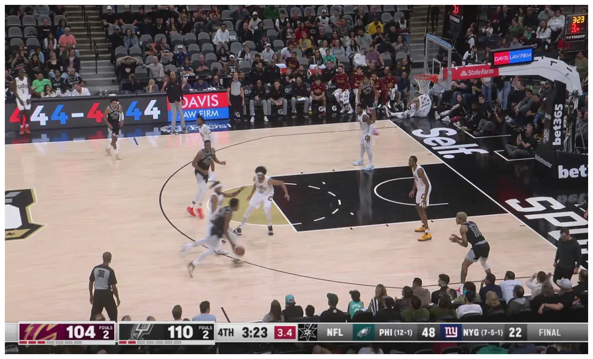 Shot Clock Violation: Cavaliers @ Spurs | NBA Official