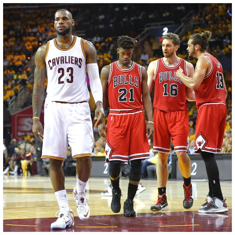 Cleveland cavaliers vs chicago bulls lebron james' crucial role