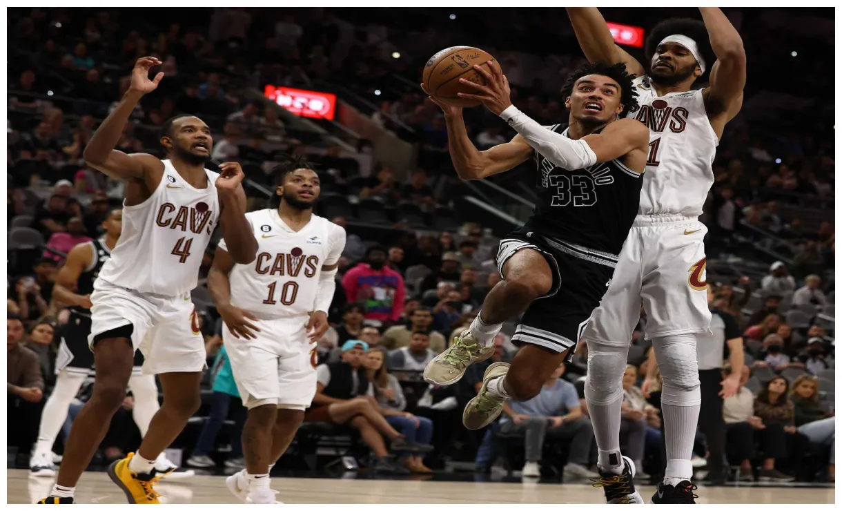 Spurs vs. Cavaliers: How to watch the game, notable stats, player news