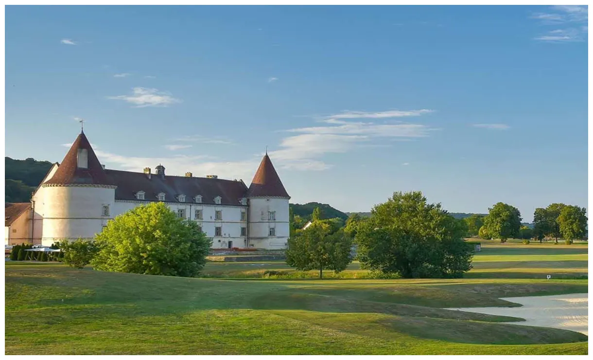 Hôtel golf château de -sur-armançon 4 stars hotel