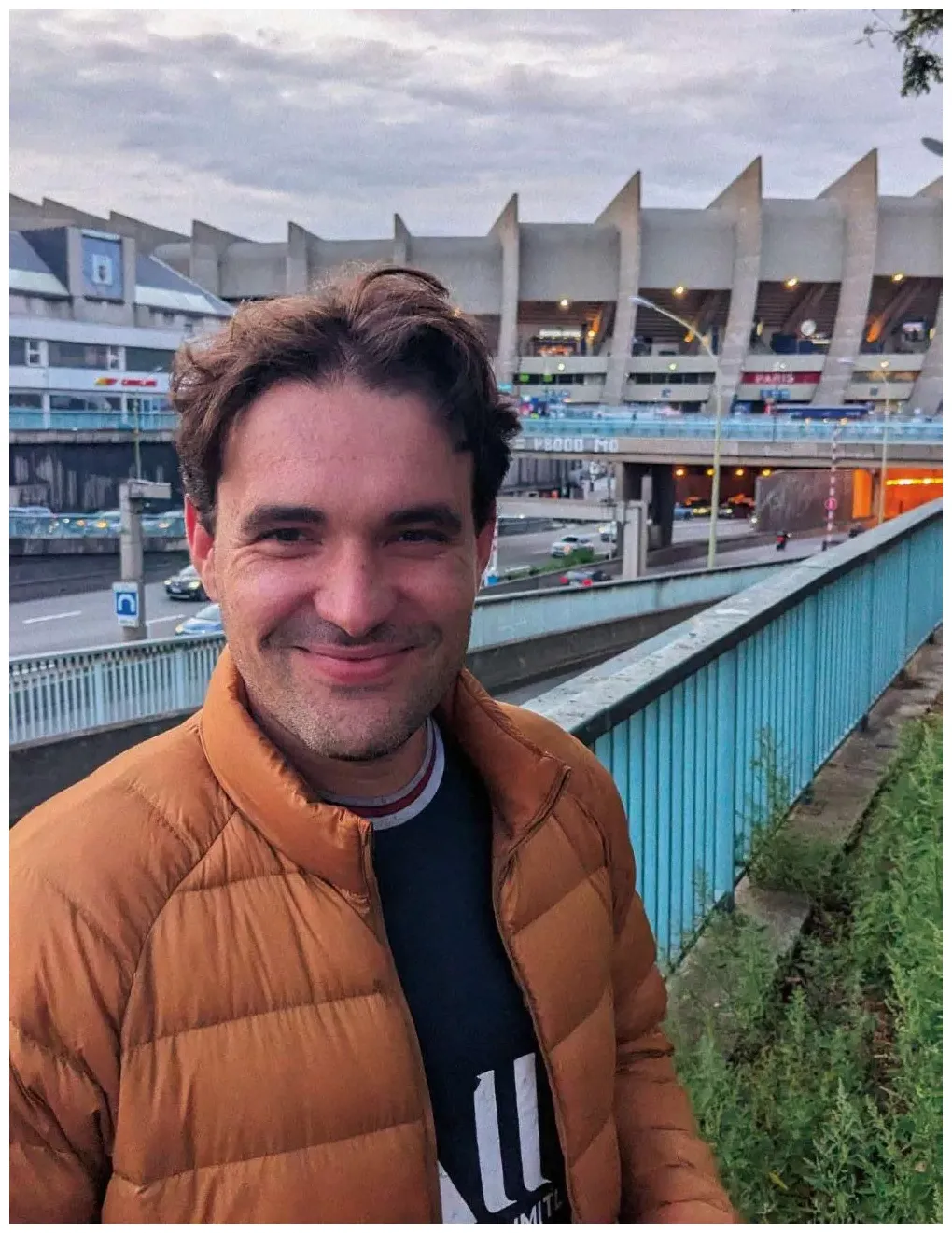 Portrait de , journaliste pour… society