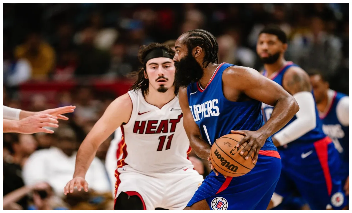 Gallery clippers vs miami heat 1.1.24 gallery nba