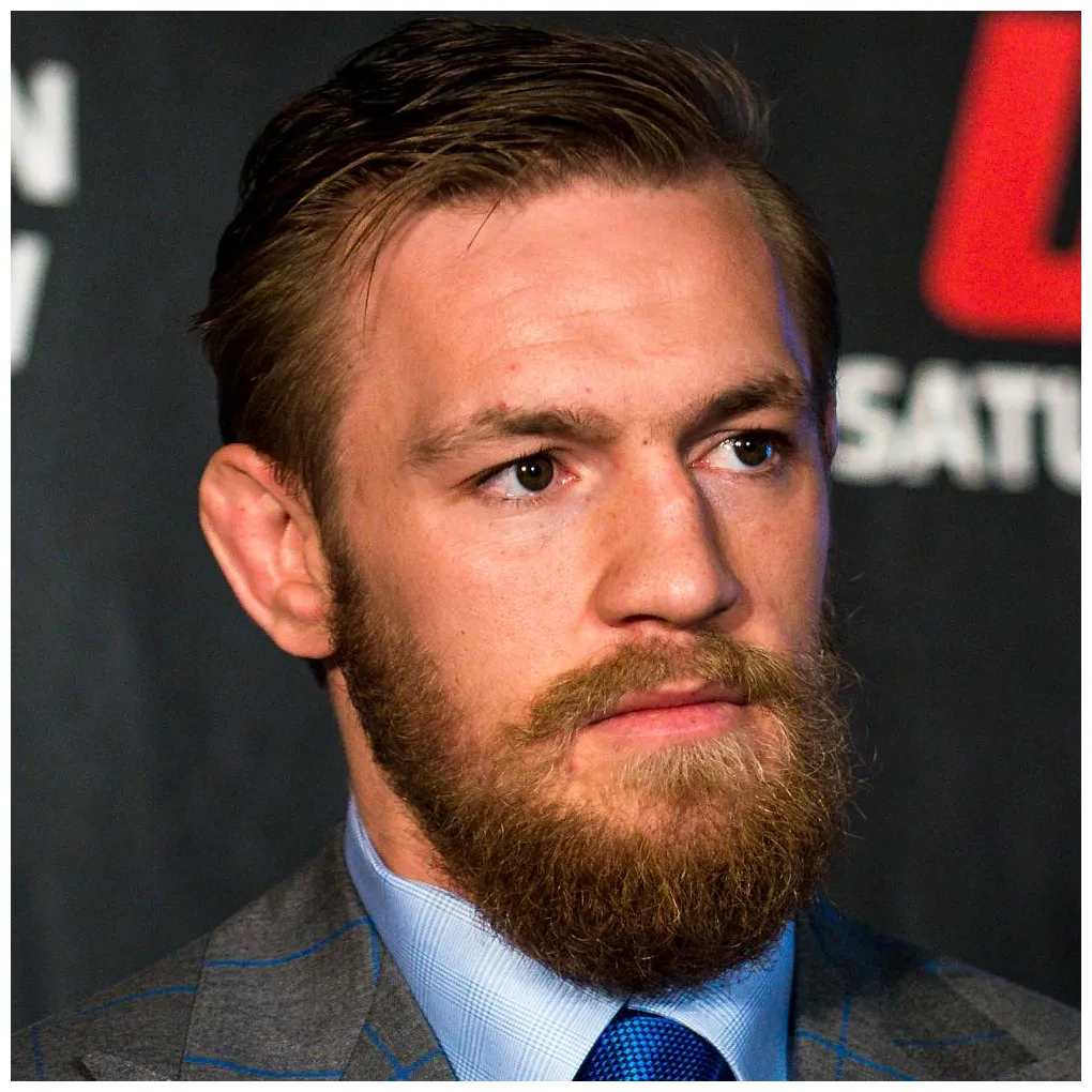 Is alive bio, net worth, height