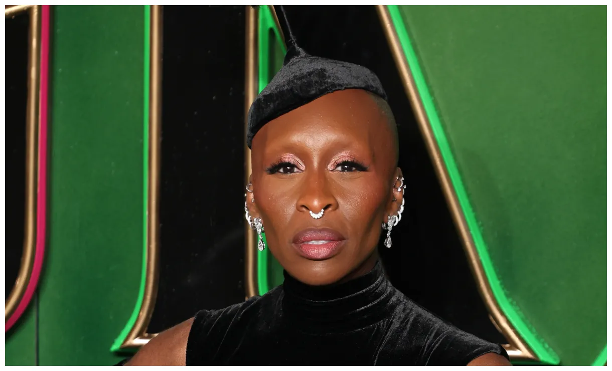 Delivers a poignant speech on her queerness