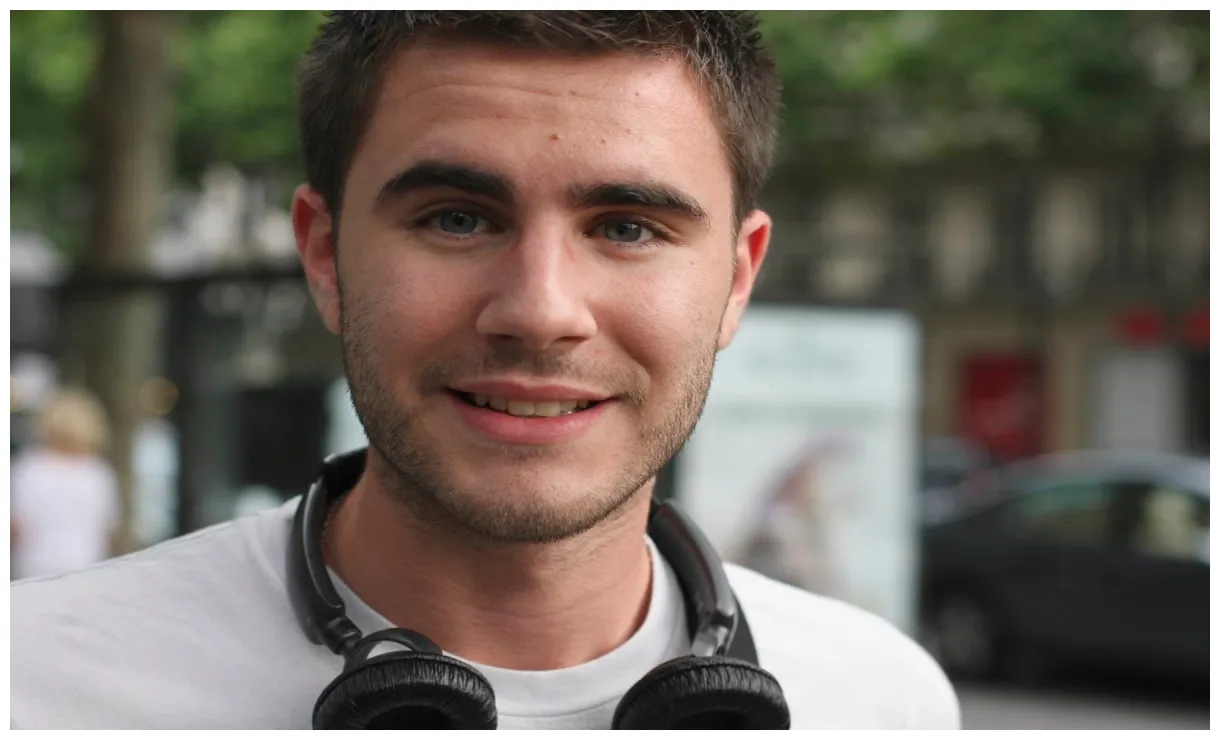 Cyprien se lance dans le prêt-à-porter welovebuzz