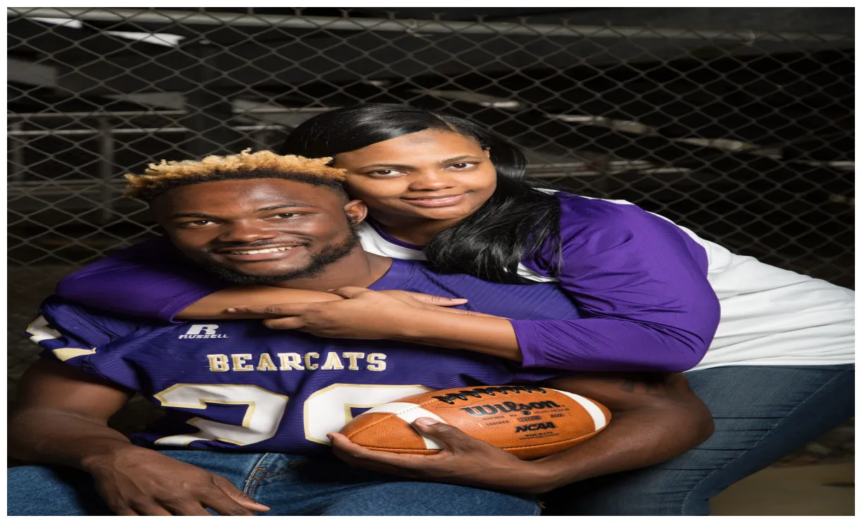 Early life, family & earnings players bio