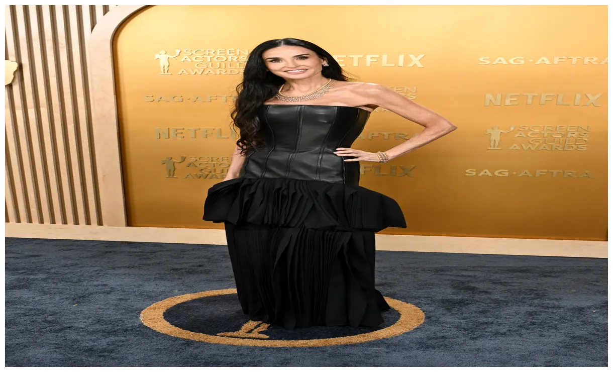 Just reinvented the leather dress at the sag awards 2025