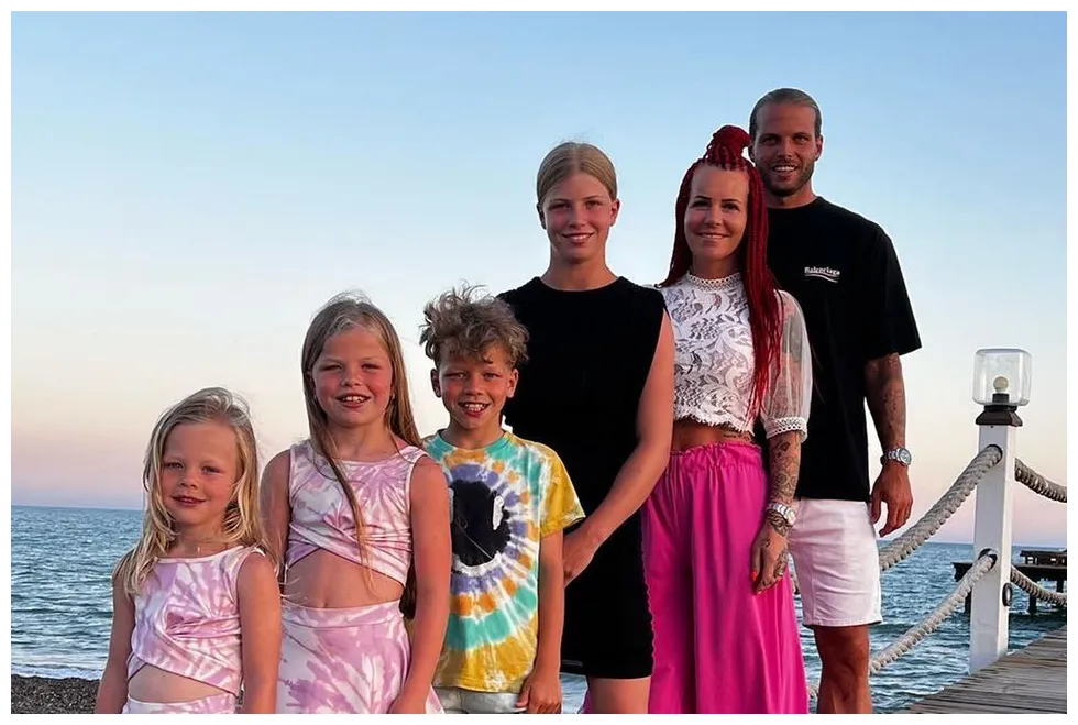 Dennis diekmeier tochter delani hat erste chemotherapie überstanden