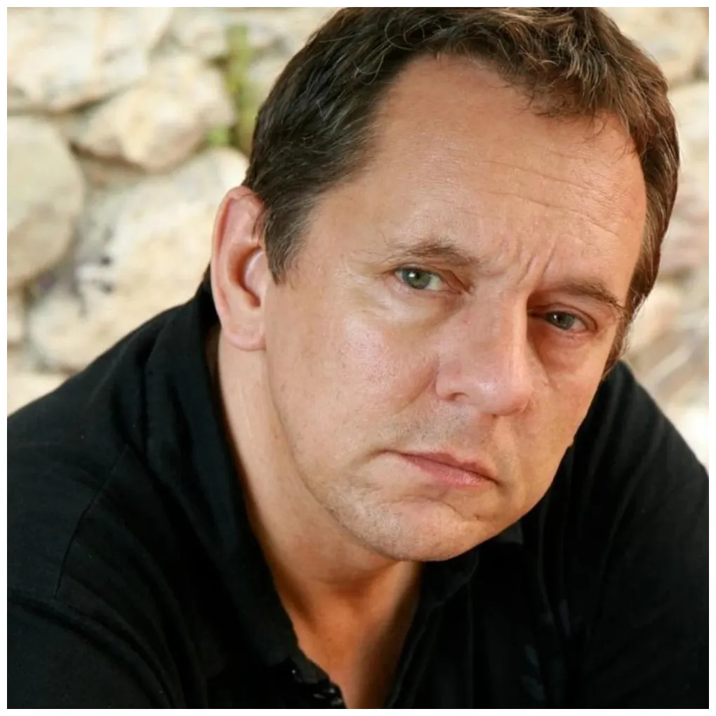 Dick Maas Lyrics, Songs, and Albums | Genius