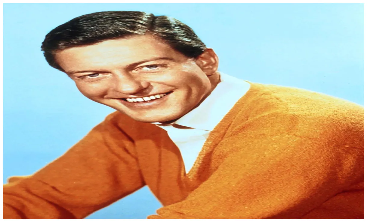 DICK VAN DYKE: My Favorite HOLLYWOOD MEMORIES | Closer US - celebrity