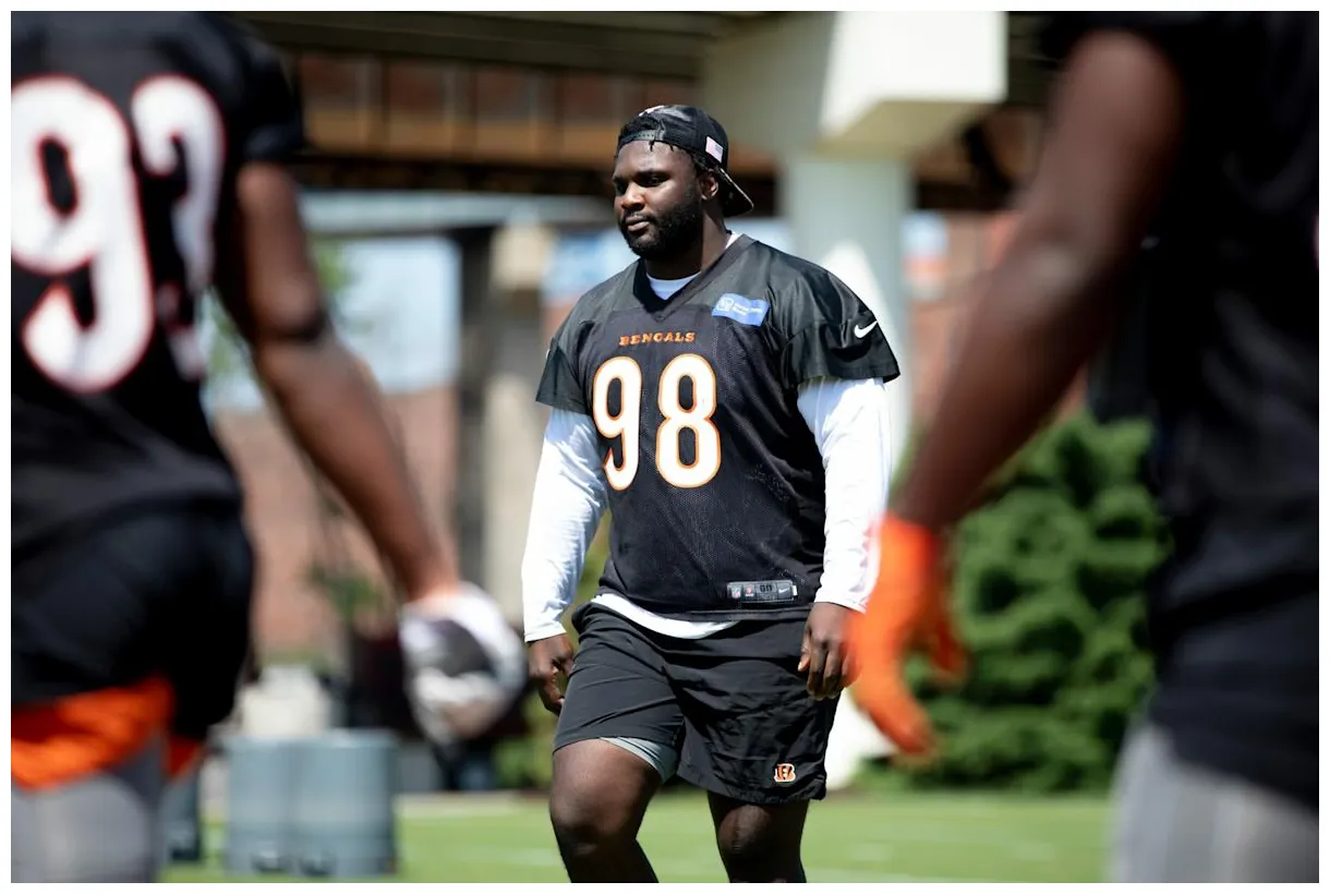 Reveals extent of knee injury after clearance to return