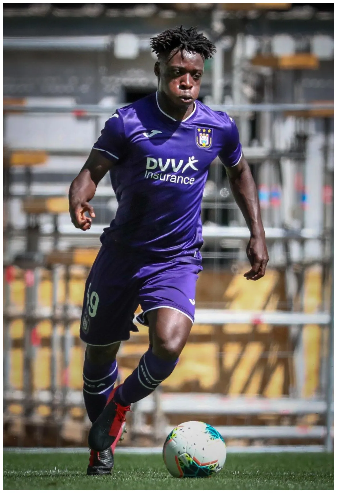 Jérémy Doku Wallpapers - Wallpaper Cave