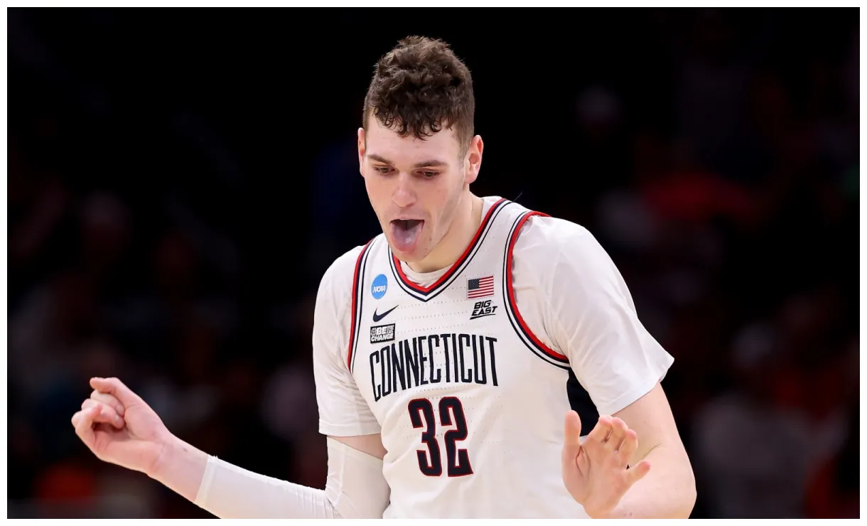 Uconn's soars up draft boards in weak draft