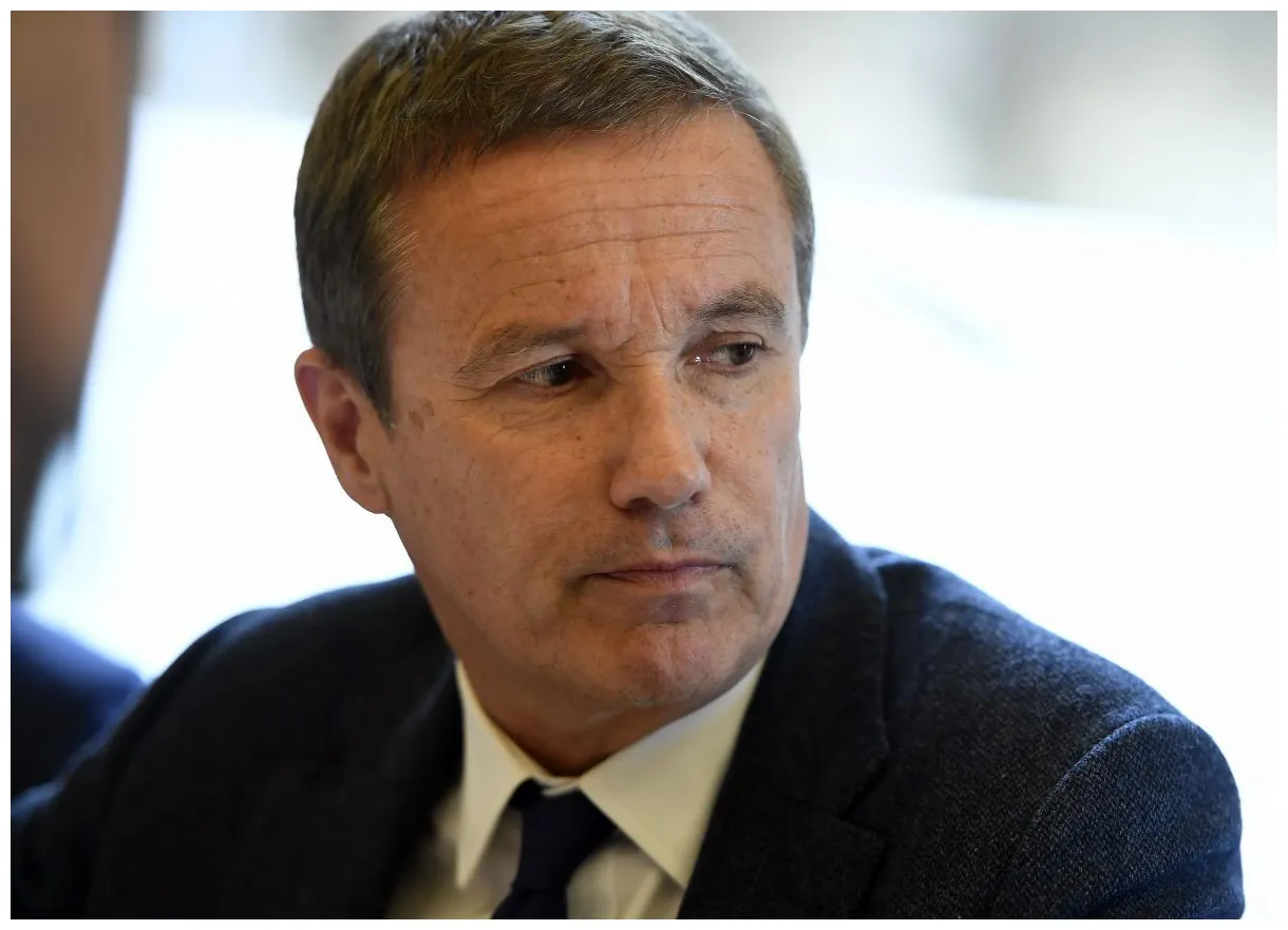 Notre-dame, un attentat ? la défense de dupont-aignan valeurs actuelles